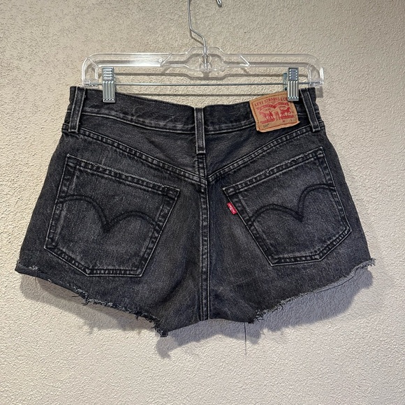 Levi’s 501 shorts - Picture 2 of 4